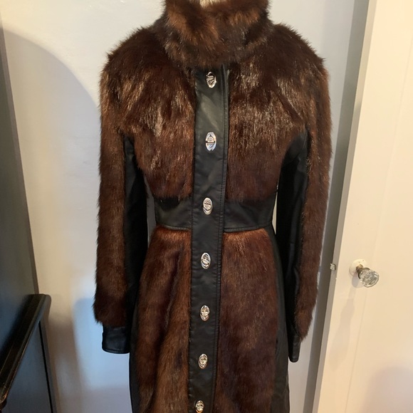 VENUS Jackets & Blazers - Venus Coat Size 10